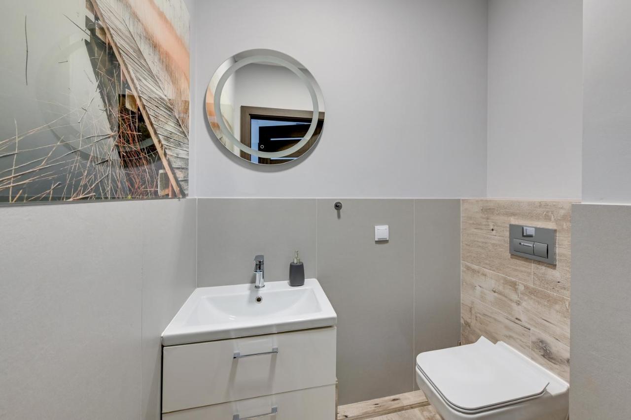 Grand Apartments - Luxury Apartment On The 11Th Floor With A View Of The Old Town グダニスク エクステリア 写真