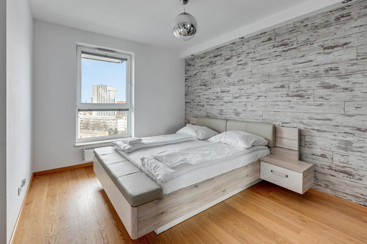 Grand Apartments - Luxury Apartment On The 11Th Floor With A View Of The Old Town グダニスク エクステリア 写真
